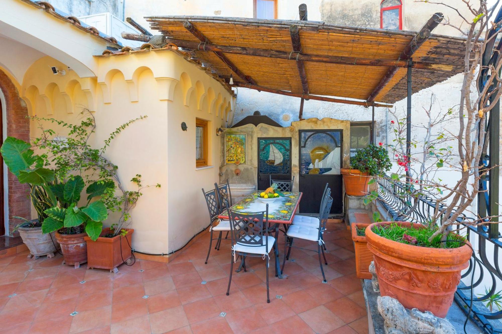 Yourhome - Alcova Apartment Positano Eksteriør billede