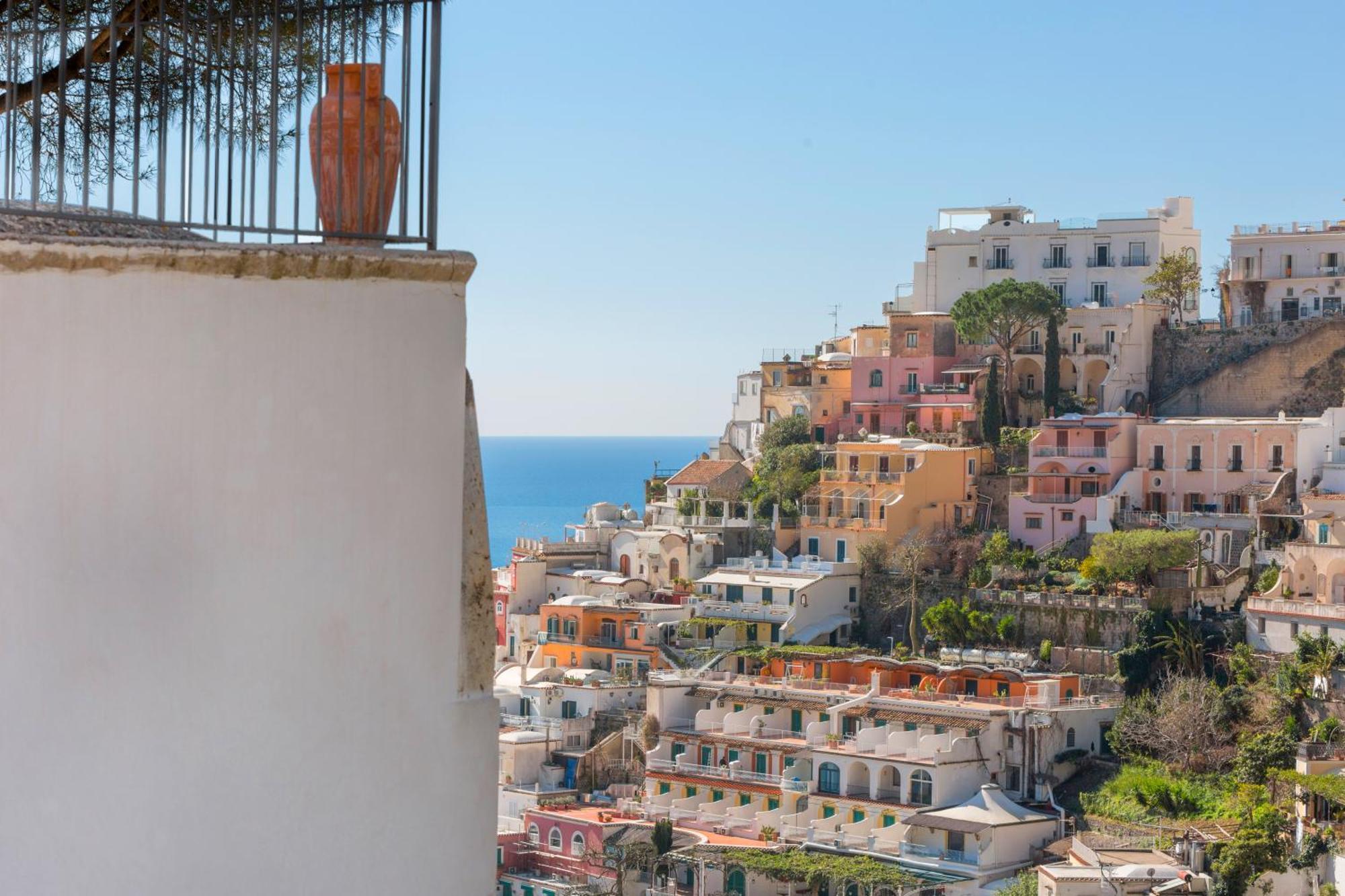 Yourhome - Alcova Apartment Positano Eksteriør billede